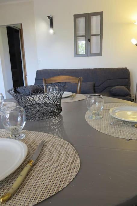 Willa Les Tarraiettes Au Pied Du Luberon Lourmarin Zewnętrze zdjęcie